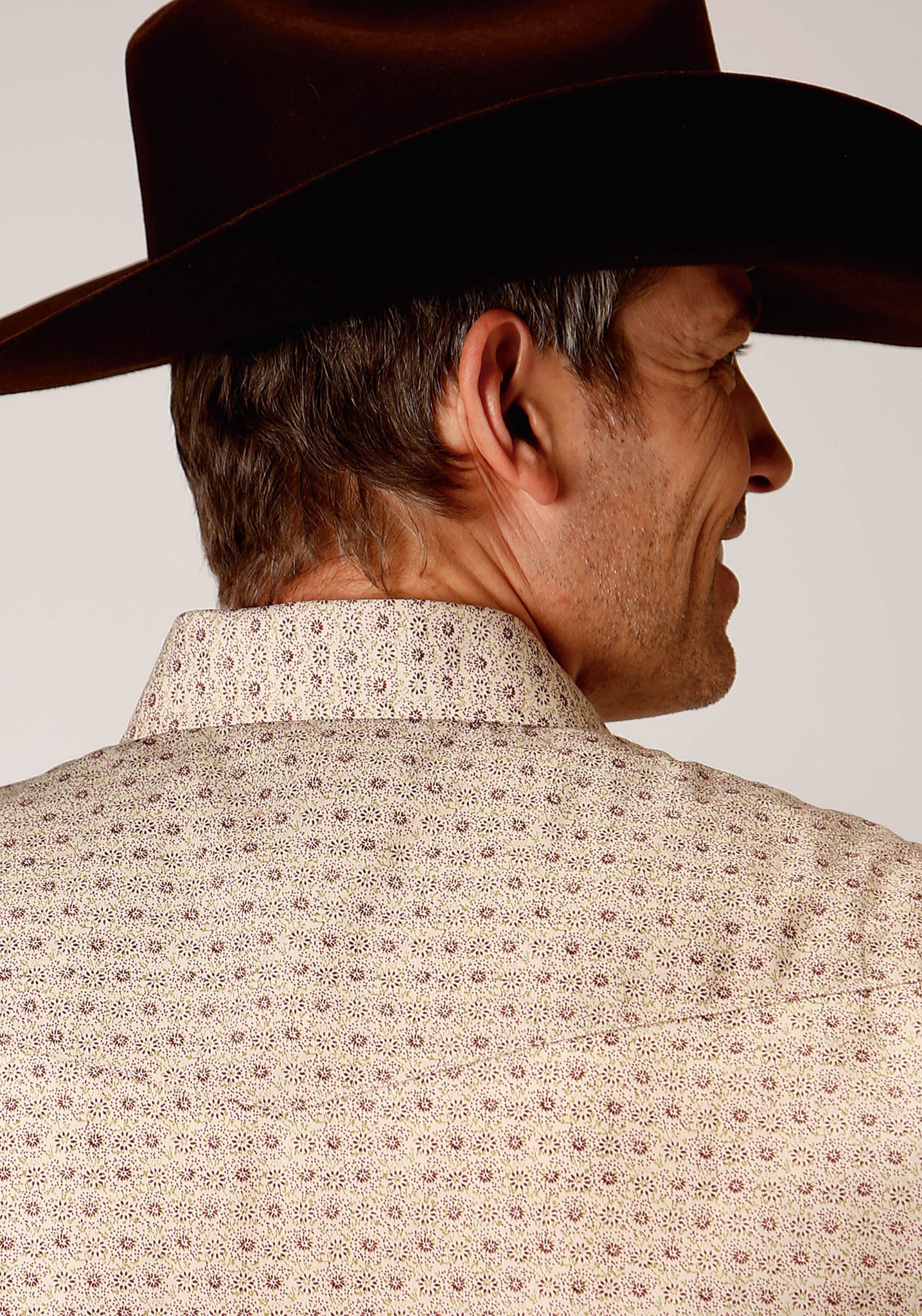 Roper Men's Long Sleeve Snap Beige and Rust Vintage Floral Print Western Shirt (01-001-0019-3061 BR)
