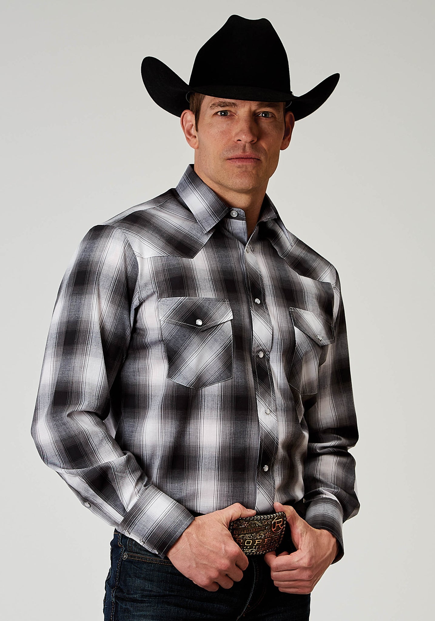 Roper Men's Long Sleeve Snap Black and White Plaid Western Shirt (01-001-0101-3005 BL)