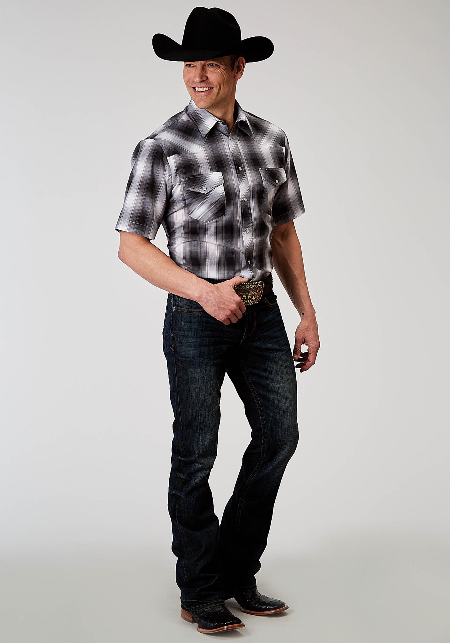 Roper Men's Short Sleeve Snap Black and White Plaid Western Shirt (01-002-0101-3005 BL)
