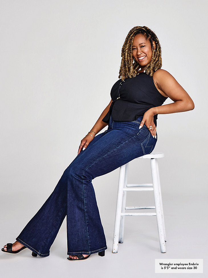Wrangler Women's Bespoke High Rise Flare Jeans (112359280)