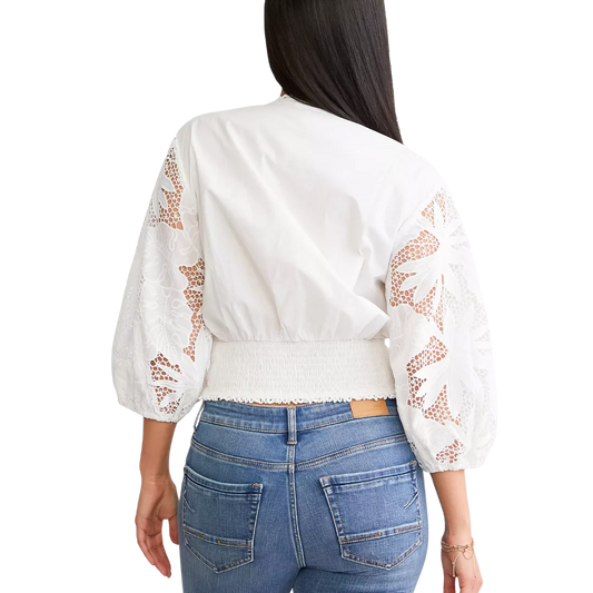 Blusa Miss Me con encaje cruzado y mangas 3/4 (MT2941S / Blanco)