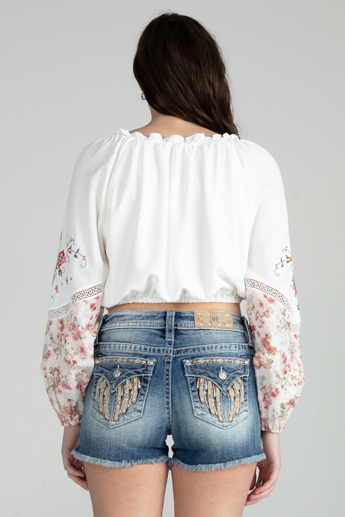 Miss Me Women's Floral Puff Long Sleeve Embroidered Top (MT2604L / Multi White)