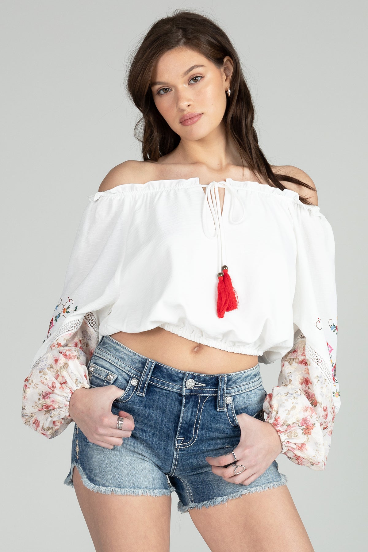 Miss Me Women's Floral Puff Long Sleeve Embroidered Top (MT2604L / Multi White)