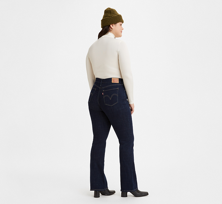 Levi's Women's Classic Bootcut Jeans (39252-0004)