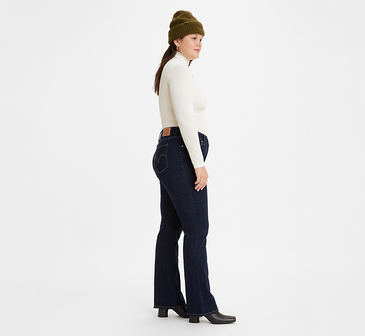 Levi's Women's Classic Bootcut Jeans (39252-0004)