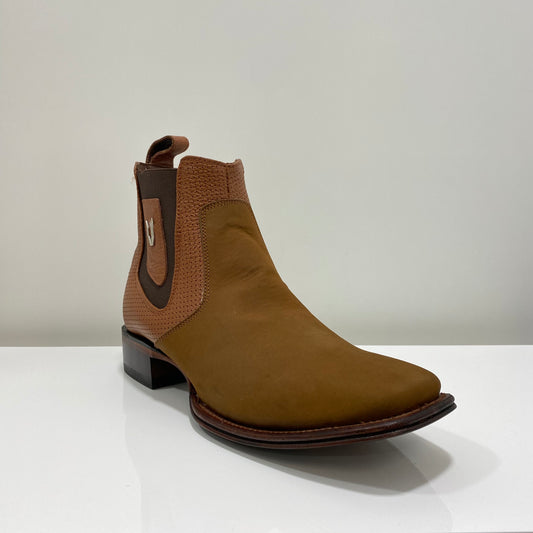 Vestigium Men's Wide Square Toe Chelsea Boot (782B6350 - Shedron)