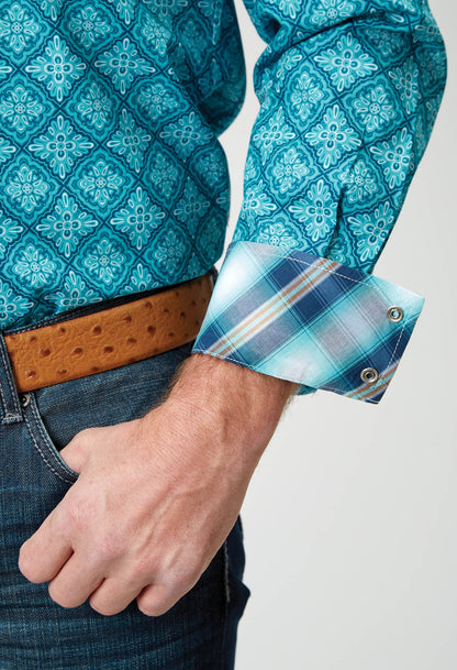 Roper Men's Long Sleeve Snap Lake Medallion Western Shirt (03-001-0225-2029 BU)