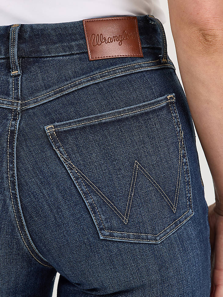 Wrangler Women's Bespoke High Rise Bootcut Jeans (112367600)