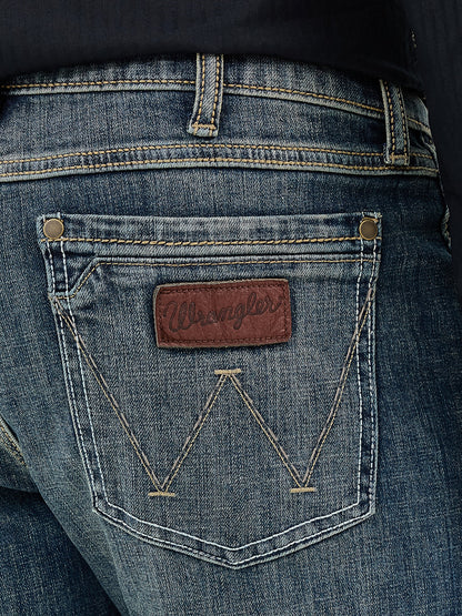 Vaqueros Wrangler de corte bota ajustado retro para hombre (10WLT77LY)