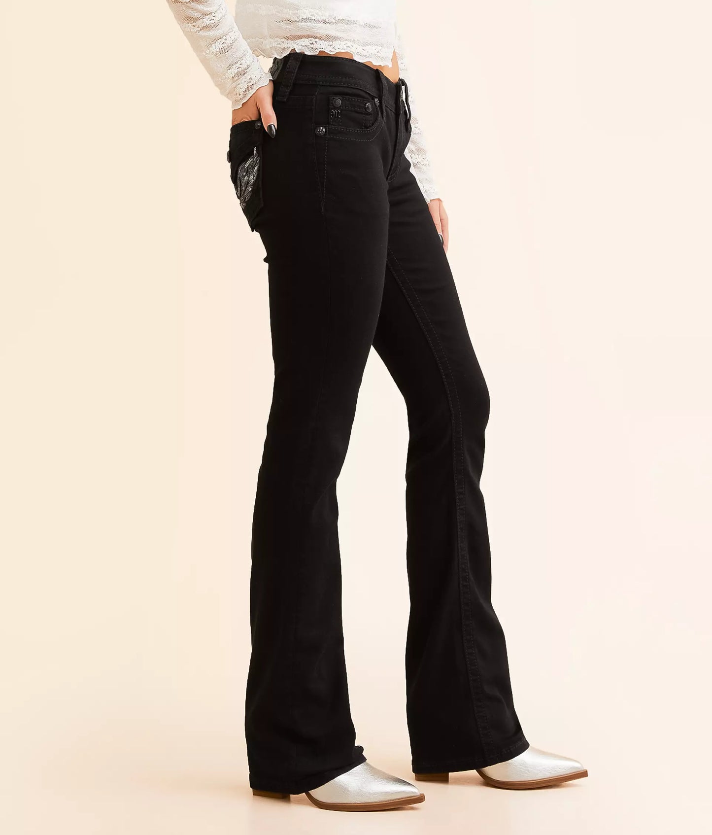 Vaqueros de tiro medio Miss Me (M3080B67V)