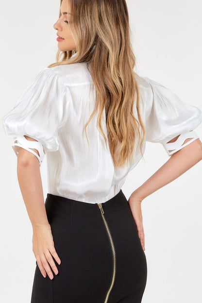 Caribbean Queen Women's Shirt (9353TW / Off-White)