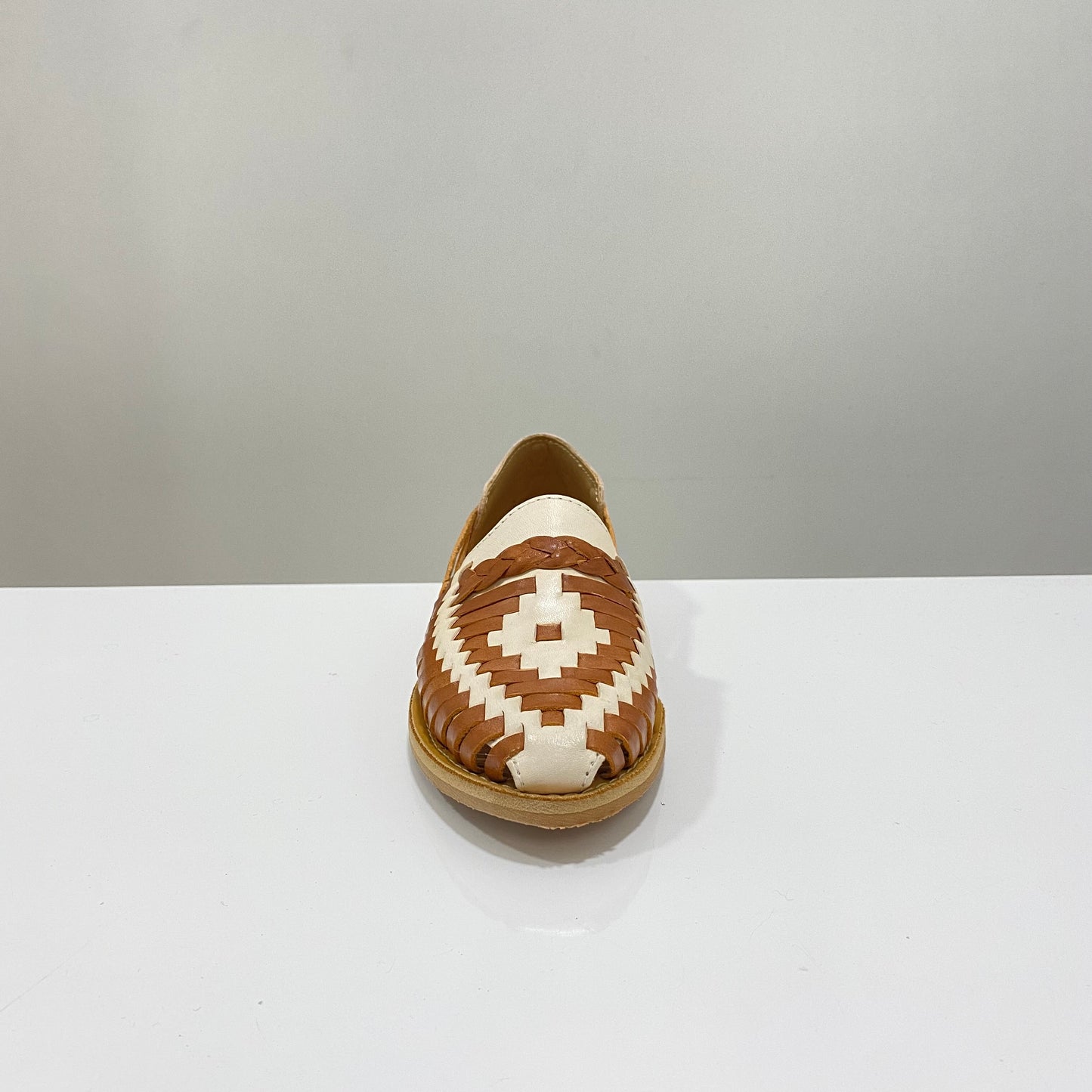 Huarache Handmade Shoe (Panchito Trenza / Natural Nuez)