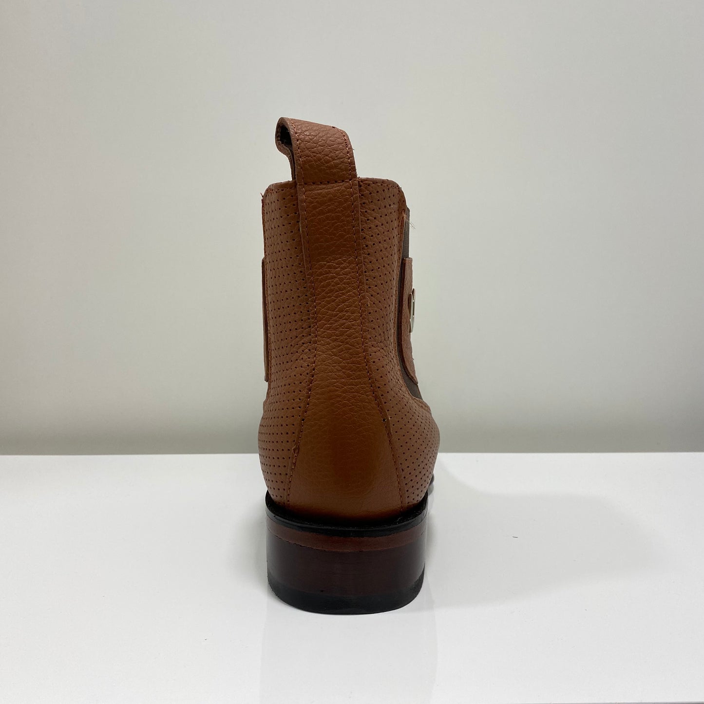 Vestigium Men's Wide Square Toe Chelsea Boot (782B6350 - Shedron)